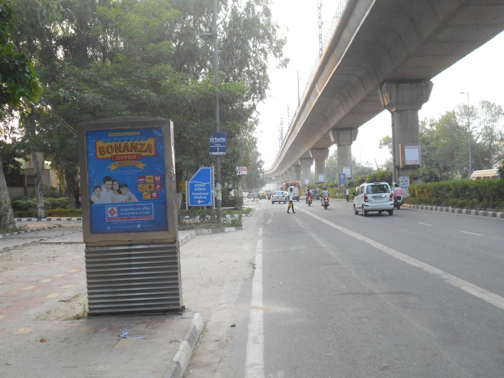 Outdoor campaign for Central Bank