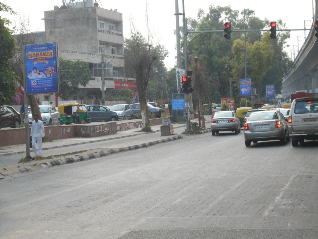 Outdoor campaign for Central Bank